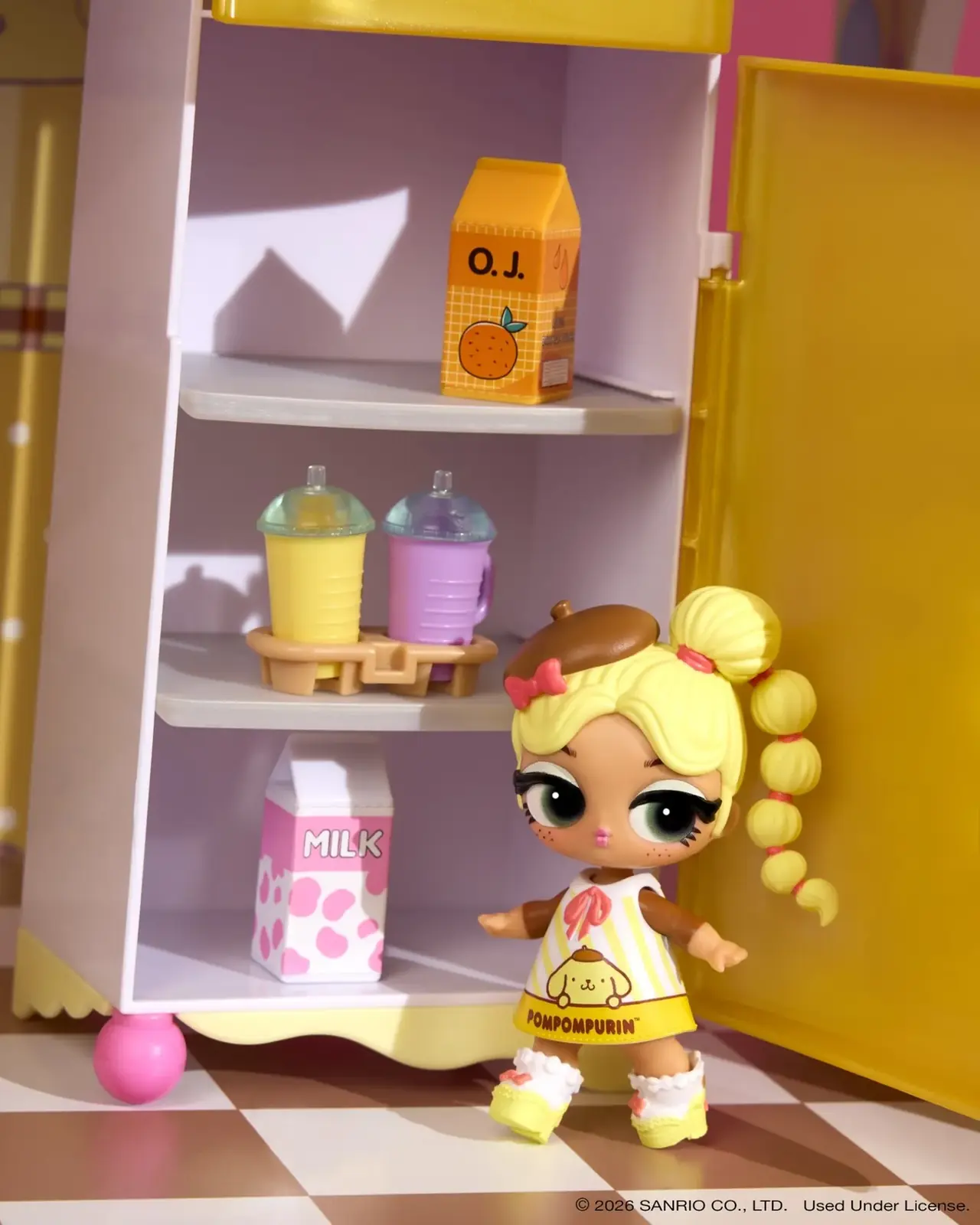 Cocina de Hello Kitty de la casa de L.O.L. Surprise Loves Hello Kitty and Friends