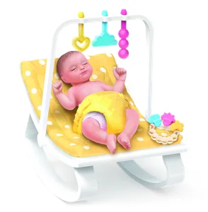 Mecedora amarilla de My Mini Baby Serie 1 de ZURU con su bebé de vinilo