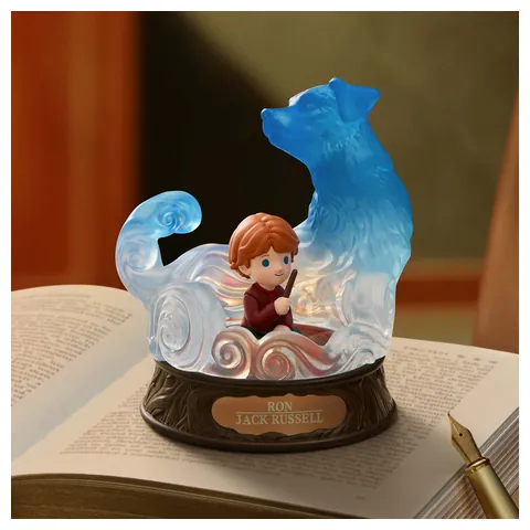 Figura Ron with Jack Russell de Harry Potter Patronus Series de POP MART