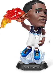 Figura de Anthony Edwards de ZURU NBA Ballers Serie 2 sobre fondo blanco