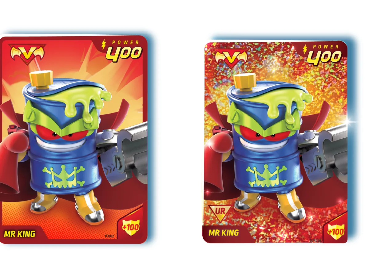 Carta normal y carta Ultra Rare metalizada de Mr King en SuperThings Power, las dos de POWER 400 con Defensa +100