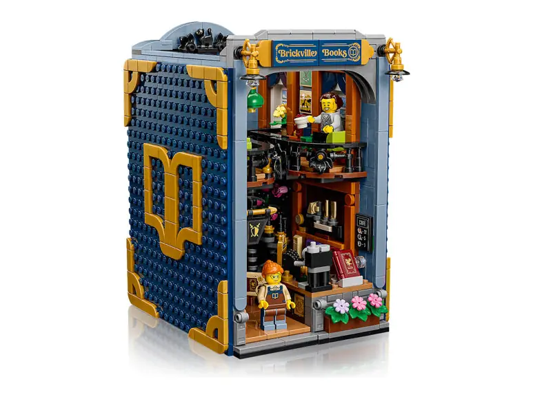 LEGO 11379 Rincón entre Libros cerrado, con la tapa azul como la cubierta de un libro.