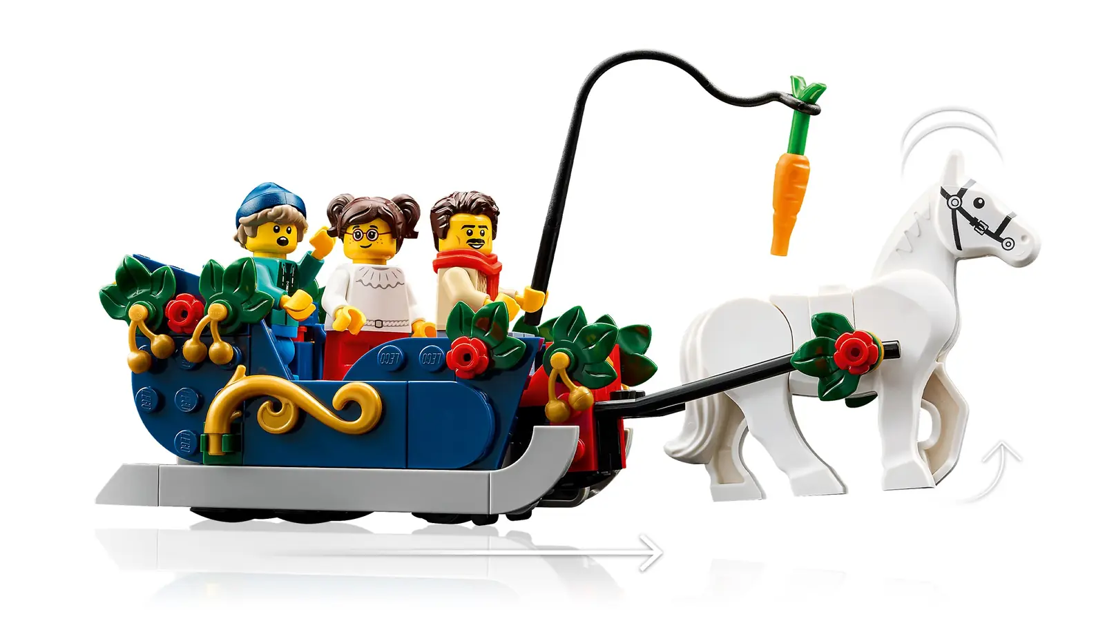 Trineo azul del LEGO 11387 Holiday House con tres minifiguras y el caballo blanco.