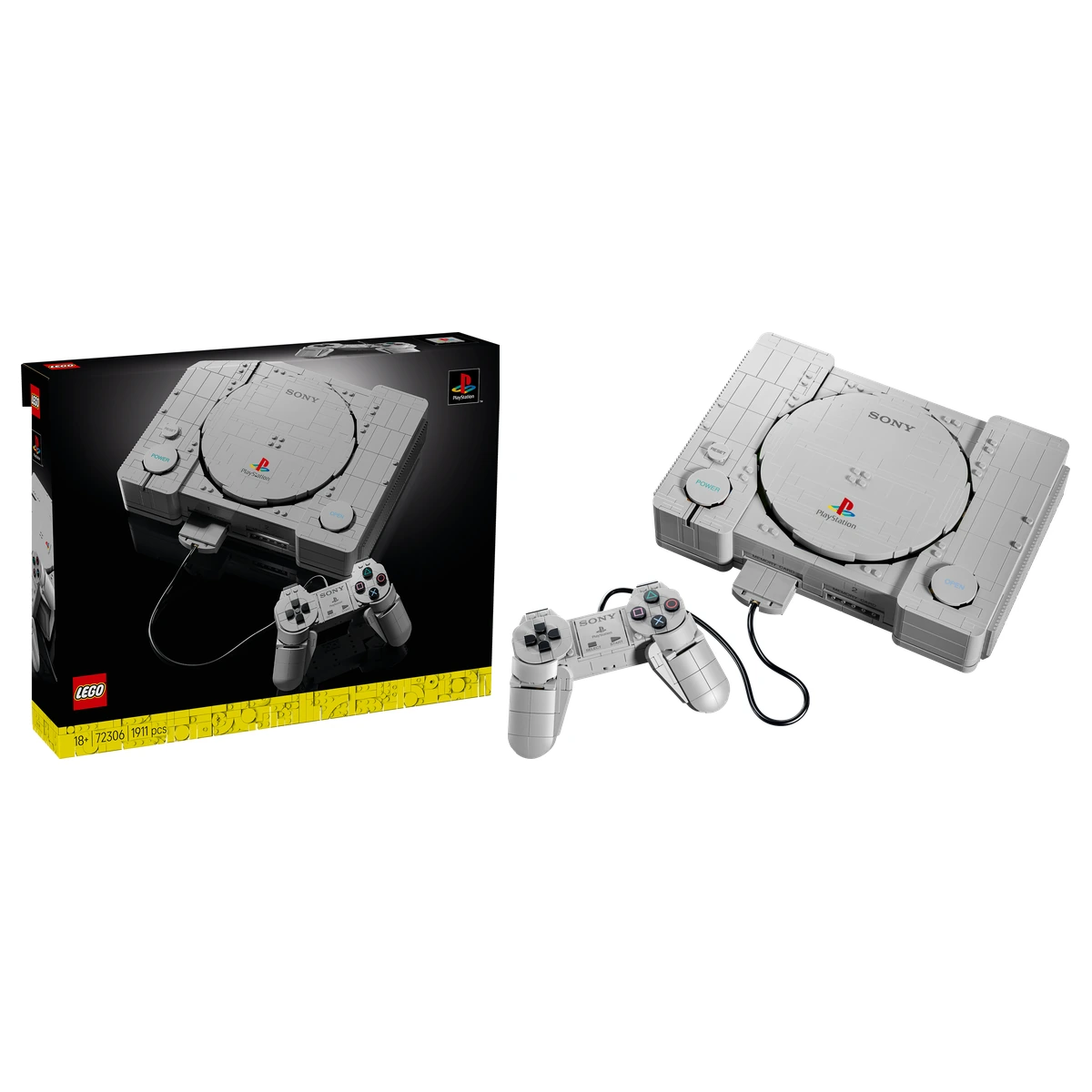 Set LEGO PlayStation 72306: la consola PS1 construida en piezas grises junto a su mando digital con cable