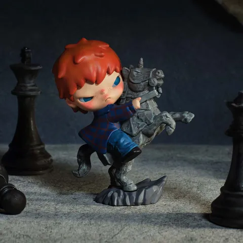 Figura de Ron Weasley sobre el caballo del ajedrez mágico de Hirono x Harry Potter de POP MART