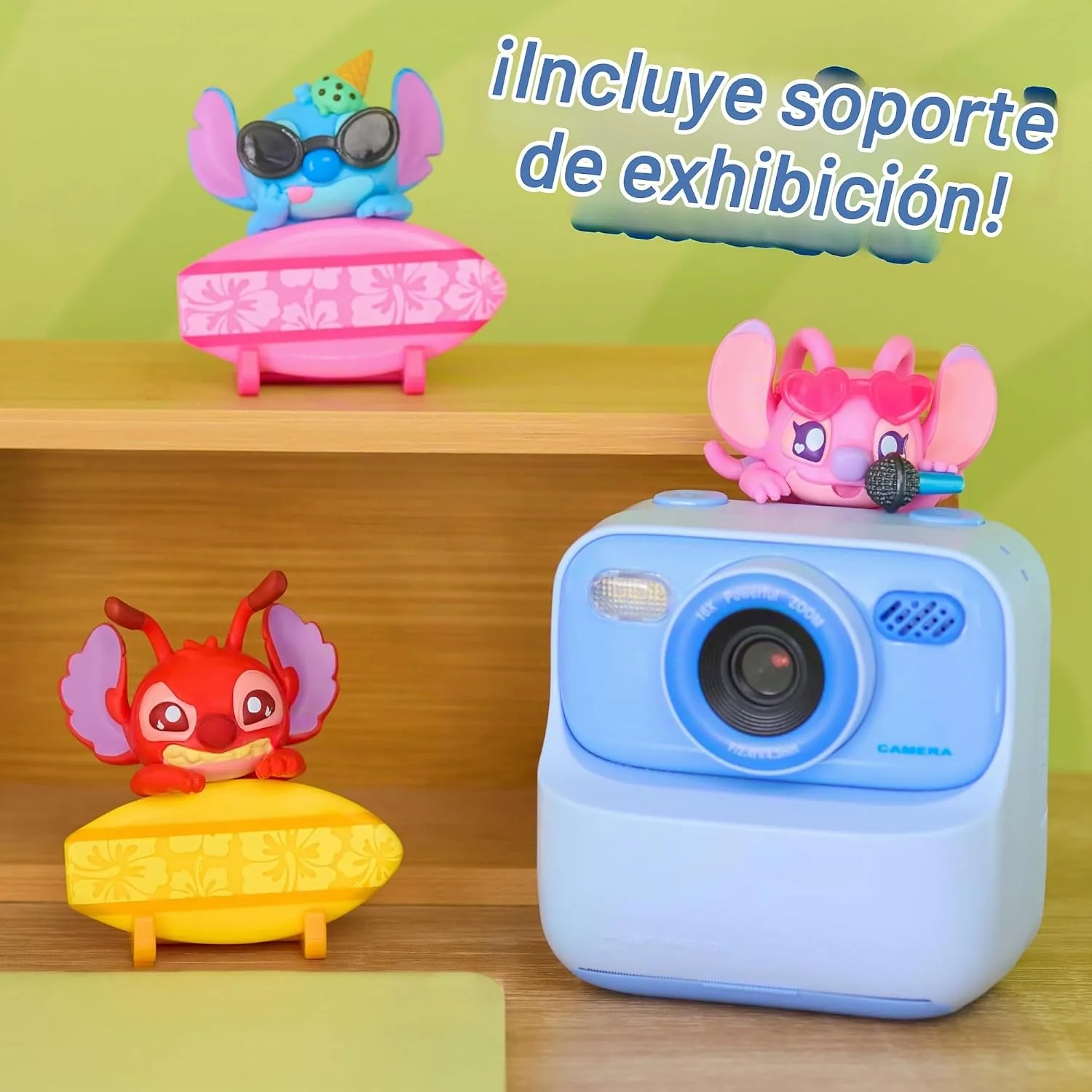 Figuras de Stitch Attachmeez Serie 2 expuestas sobre sus peanas con forma de tabla de surf