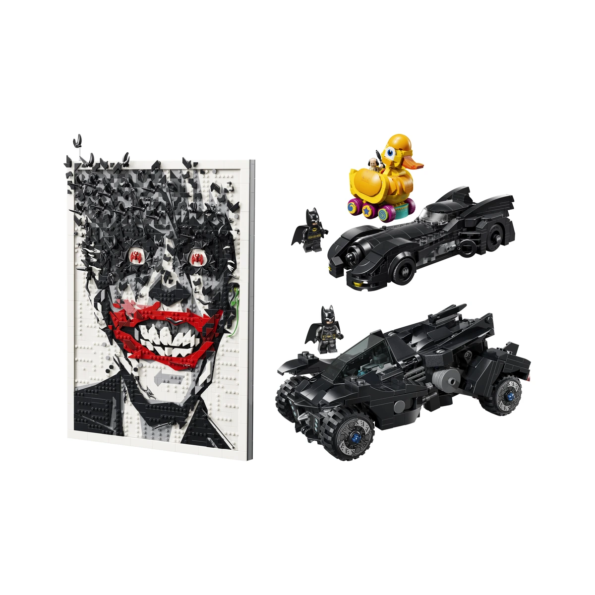 LEGO Batman 2027: arte mural 67012 del Joker, Batmóvil y Pato de Batman Vuelve 67008 y Batmóvil de Arkham 67009 sobre fondo blanco