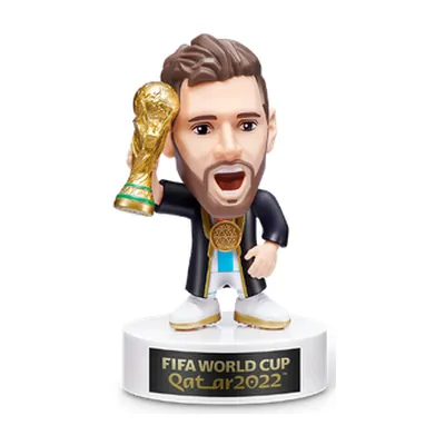 Lionel Messi (con Trofeo)